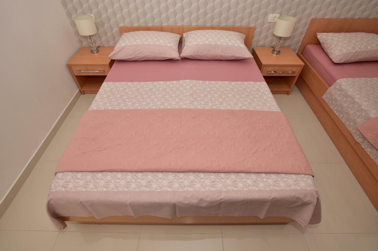 מאקרסקה Ivana Apartments מראה חיצוני תמונה