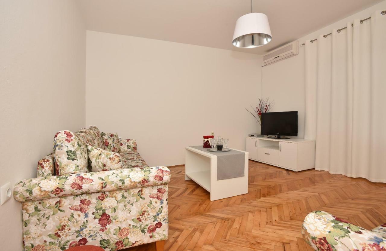 מאקרסקה Ivana Apartments מראה חיצוני תמונה