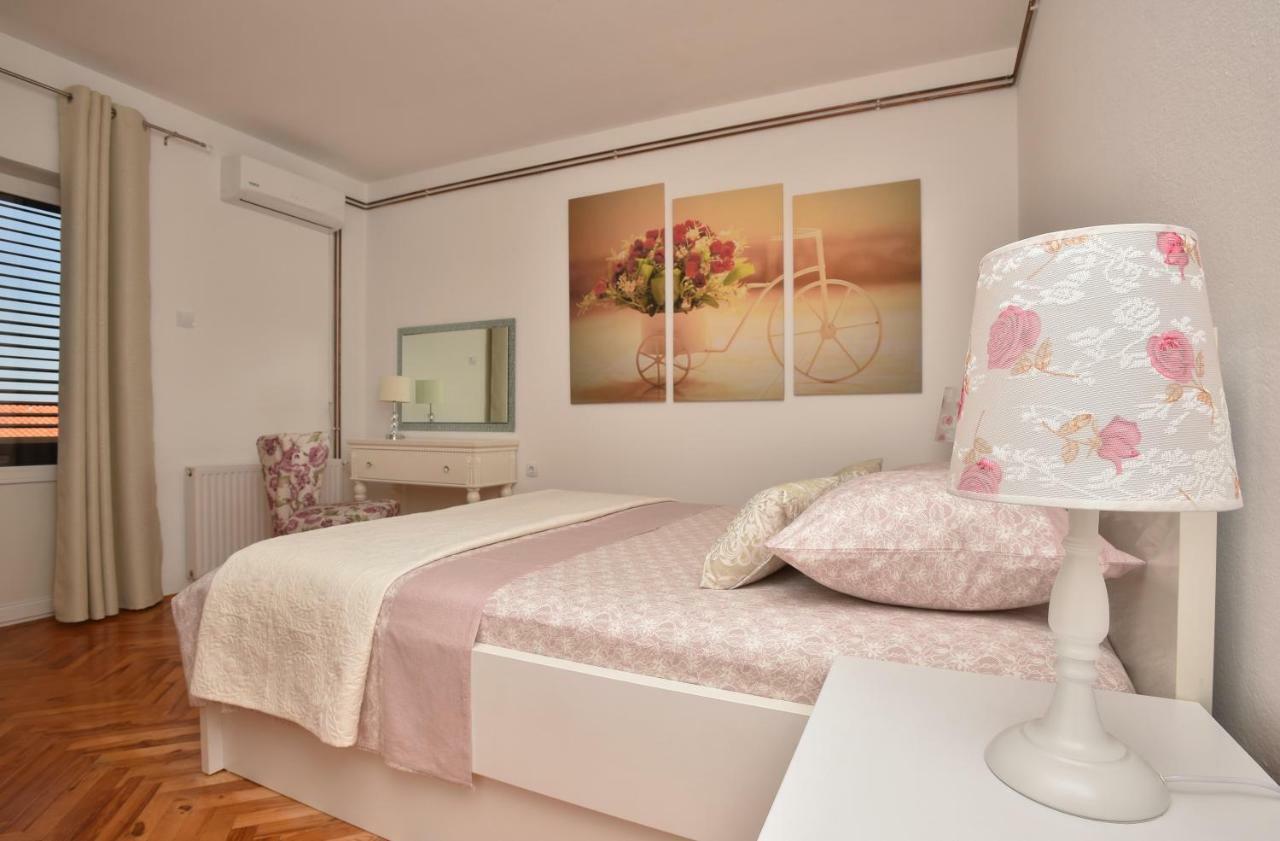 מאקרסקה Ivana Apartments מראה חיצוני תמונה
