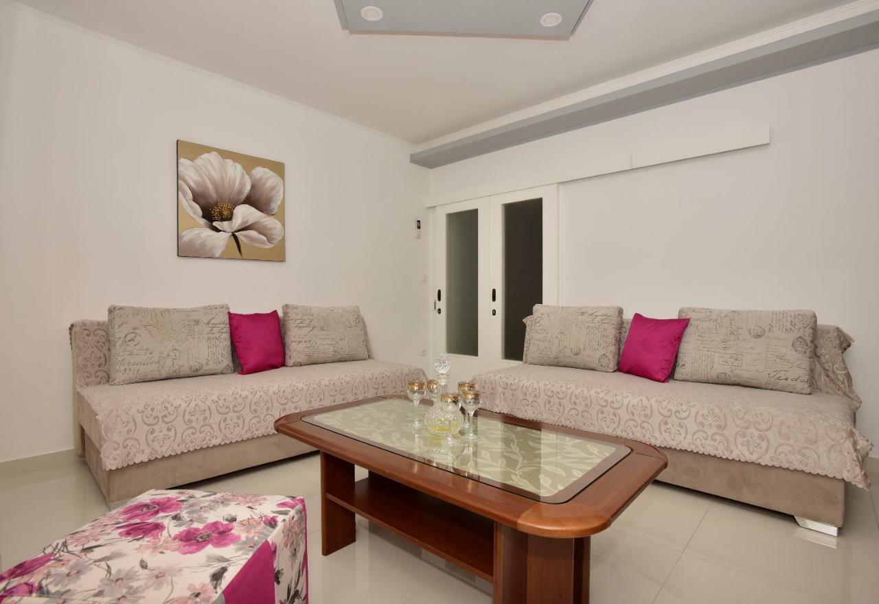 מאקרסקה Ivana Apartments מראה חיצוני תמונה