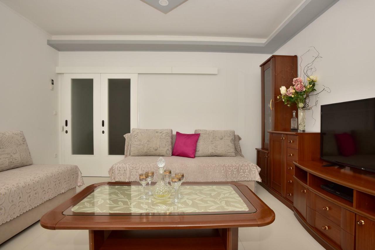 מאקרסקה Ivana Apartments מראה חיצוני תמונה