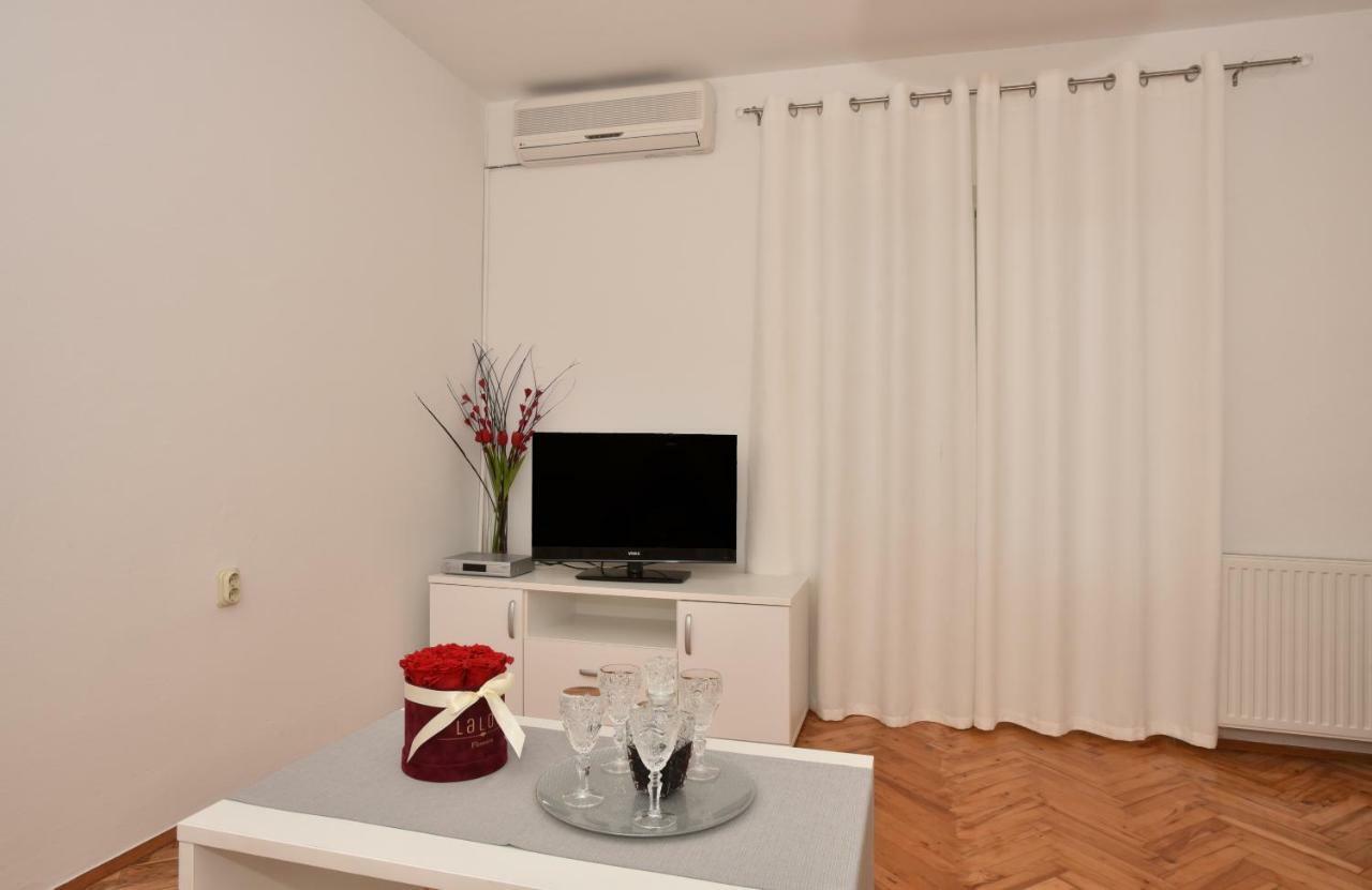 מאקרסקה Ivana Apartments מראה חיצוני תמונה