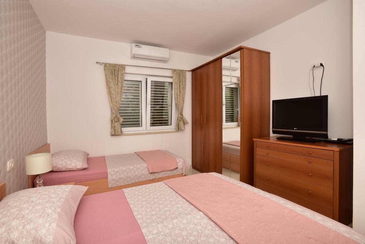 מאקרסקה Ivana Apartments מראה חיצוני תמונה